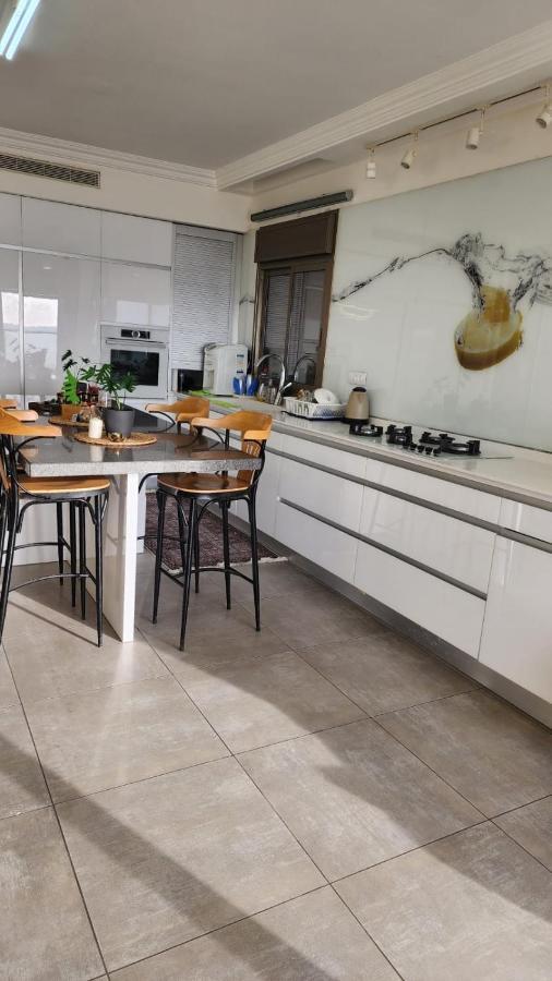 Mobersham'S House In Acre Apartment Ngoại thất bức ảnh